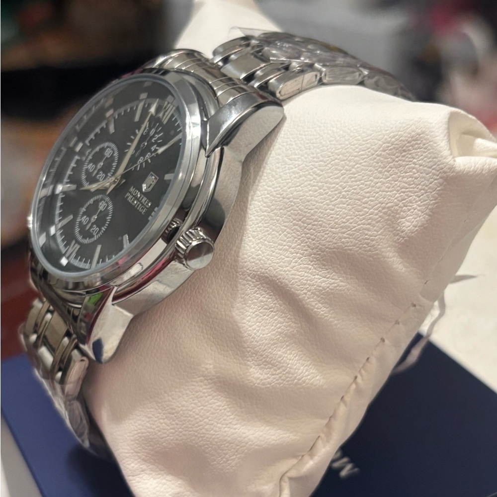 Invicta Men’s Watch - Picture 5 of 13